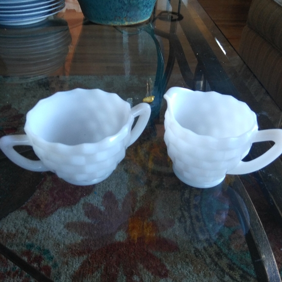 COPY - Vintage Milkglass Creamer and Sugar Bowl set - Picture 1 of 5